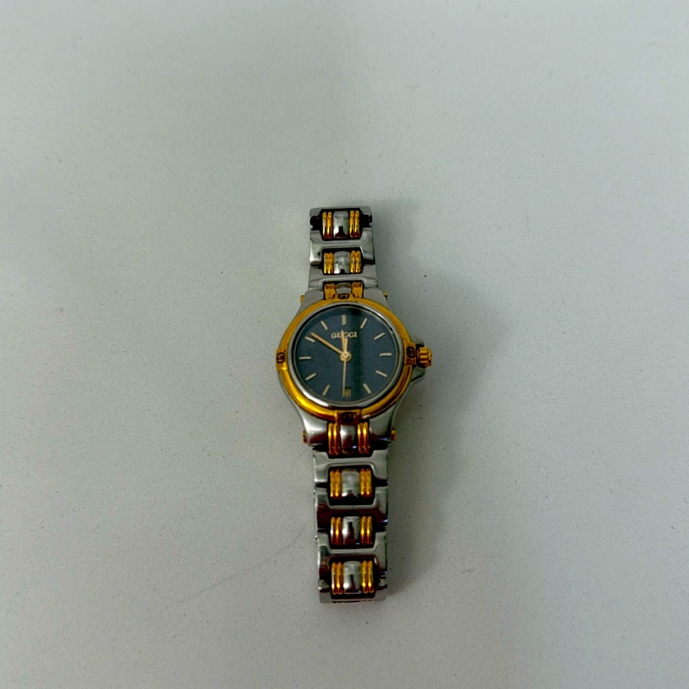 Vintage Gucci watch